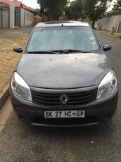 Renault Sandero 2011, Manual, 1.6 litres - Johannesburg