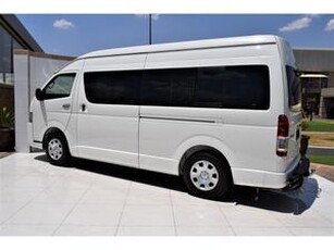 Toyota Hiace 2013, Manual, 2.7 litres - Blancheville