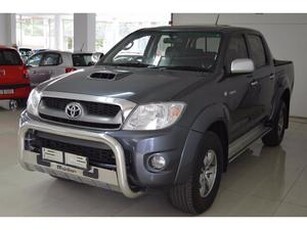 Toyota Hilux 2010, Automatic, 3 litres - Fourways