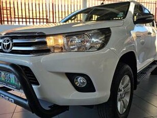 Toyota Hilux 2016, Automatic, 2.8 litres - Port Elizabeth