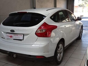 Used Ford Focus 1.6 Ti VCT Ambiente 5