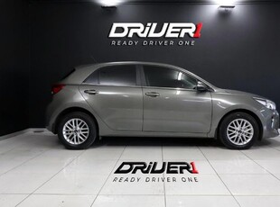 Used Kia Rio 1.4 EX 5