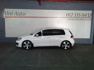 Volkswagen Golf GTI 2012, Manual, 2 litres - Pretoria