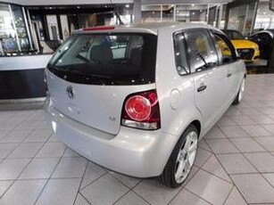 Volkswagen Polo 2010, Manual, 1.8 litres - Airport Park