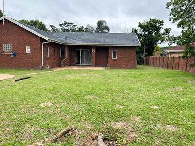 3 Bedroom House To Let in Veld En Vlei