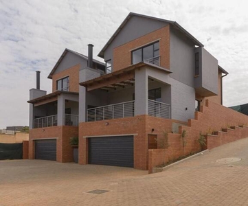 House For Rent In Olympus Ah, Pretoria