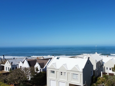 6 Bed House for Sale Hersham Mossel Bay
