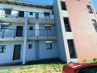 2 Bed Apartment in Blue Downs - Cape Town