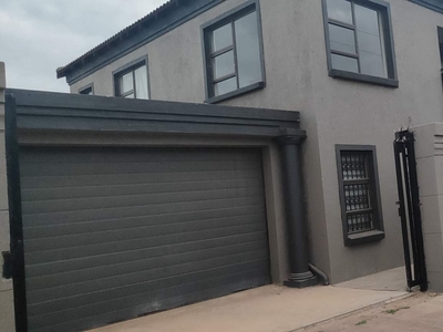 House For Sale in MAMELODI BUFFER ZONE