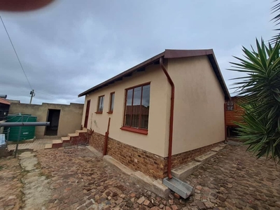 House Rental Monthly in Olievenhoutbosch A H