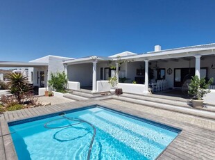 8 Bedroom smallholding for sale in Pelgrimsrust, Paternoster