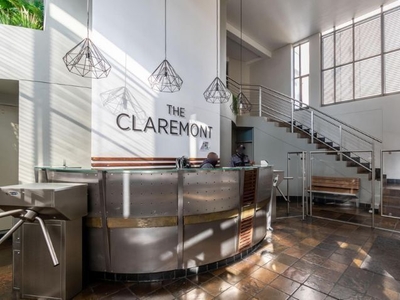 2 Bedroom Apartment To Let in Claremont, Claremont | RentUncle