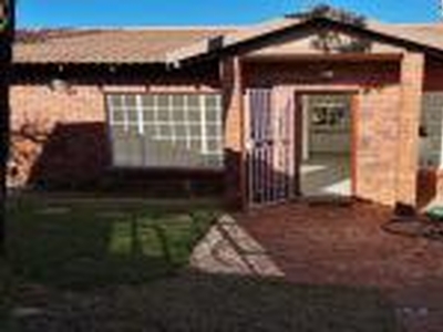 2 Bedroom Sectional Title for Sale For Sale in Langenhoven P