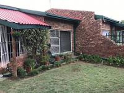 2 Bedroom Simplex for Sale For Sale in Parys - MR554802 - My