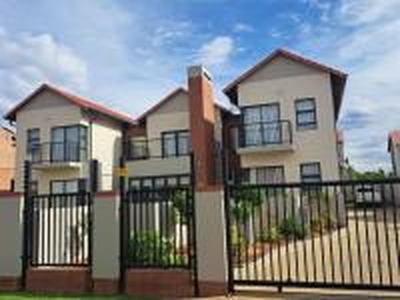 5 Bedroom House for Sale For Sale in Bloemfontein - MR607047