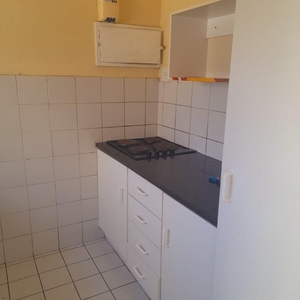 1 Bedroom Apartment Sold in Port Elizabeth Central