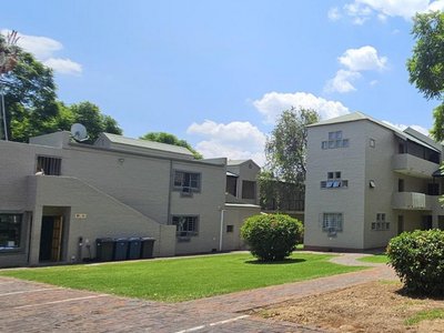 2 Bedroom Apartment / Flat For Sale In Hatfield
