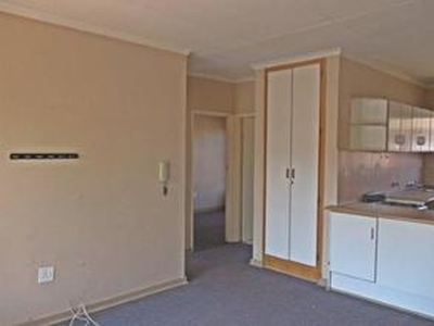 2 Bedroom Unit for rent Langenhovenpark R4500.00 - Bloemfontein