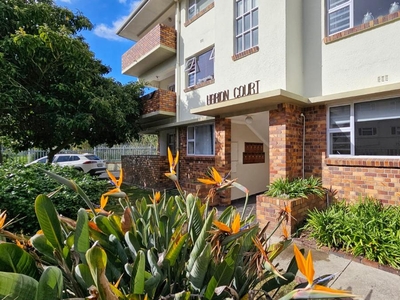 Apartment For Sale in Rondebosch