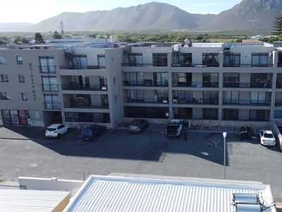 Flat For Sale in Gansbaai Central