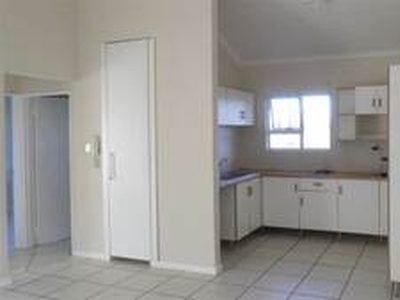 Modern 2 Bedroom House To Rent In Batting Road, Beacon Bay Eastern Cape - East London