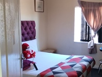 Rooms for rentals in Goodwood , Cape town - Cape Town