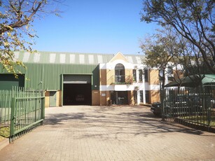 757m² Warehouse To Let in Jet Park