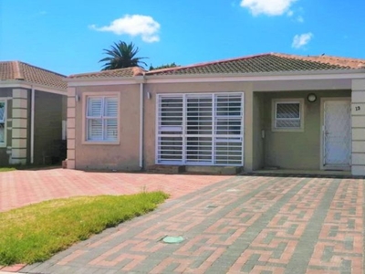 2 Bedroom house for sale in Vanguard, Cape Town