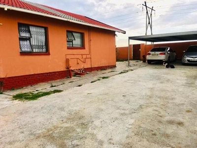 House For Sale In Mdantsane, East London