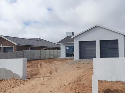 House For Sale In Vredenburg, Western Cape