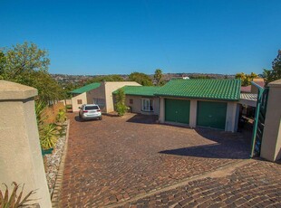 3 Bedroom House To Let in Roodekrans