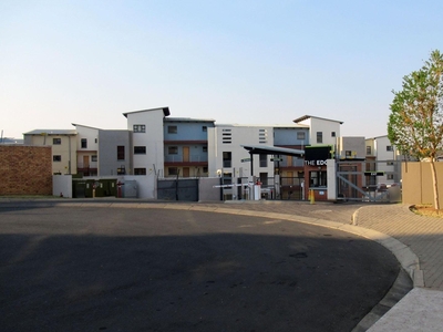 2 Bedroom Apartment for Sale For Sale in Plooysville A H - H