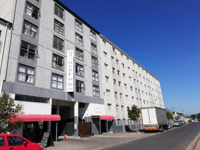 Apartment For Rent In Maitland, Cape Town