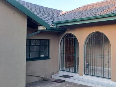 Apartment For Rent In Norkem Park, Kempton Park