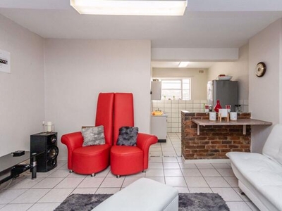 Apartment For Sale In Albertville, Johannesburg