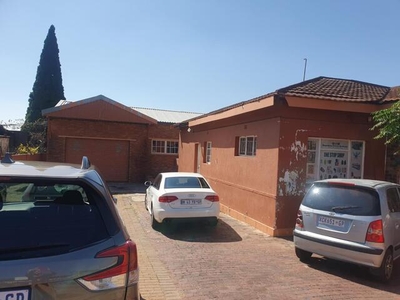 Commercial Property For Sale In Edenvale Central, Edenvale