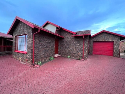 House For Sale In Khutsong, Pretoria