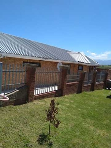 House For Sale In Thembalethu, George
