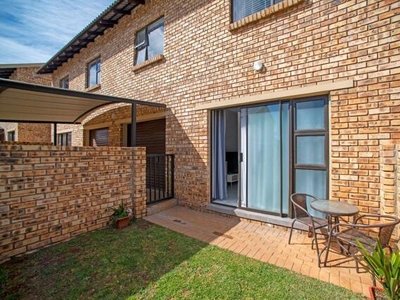 Townhouse For Sale In Brentwood Park, Benoni