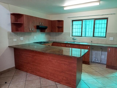 Townhouse For Rent In Kingsview Ext 3, White River