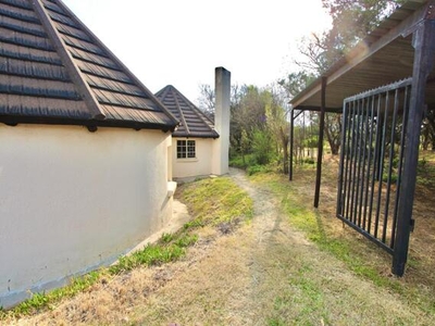 Townhouse For Rent In President Park, Midrand