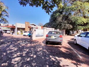 175m² Office To Let in Rustenburg Central