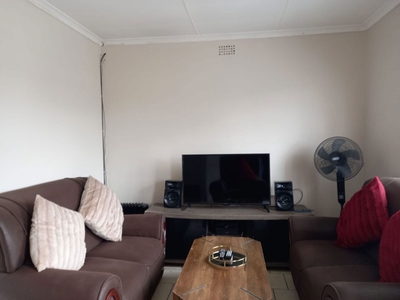 2 bedroom house for sale in Philippi