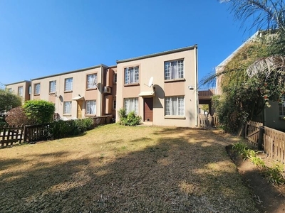 2 Bedroom Townhouse To Let in Brentwood