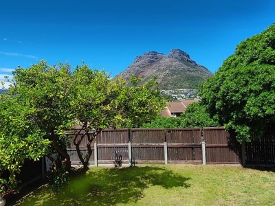 3 Bedroom house to rent in Beach Estate, Hout Bay
