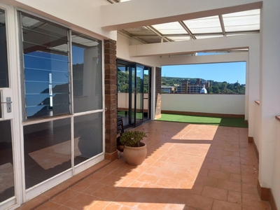 3 Bedroom Penthouse To Let in Bloemfontein Central