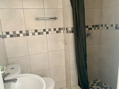 4 bedroom house to rent in Riverside (Durban North)