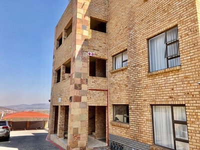 Apartment For Rent In Mulbarton, Johannesburg