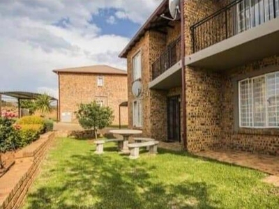 Apartment For Sale In Wilgeheuwel, Roodepoort