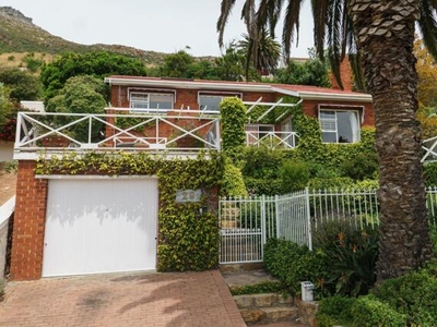 House For Sale In Simons Town Central, Simons Town